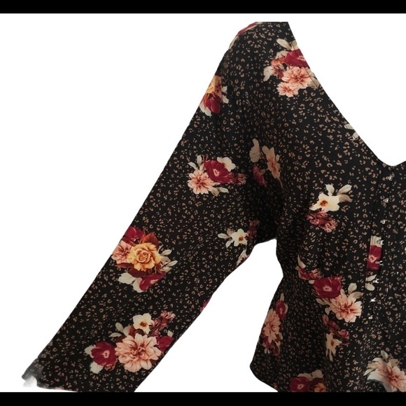 Torrid Floral Chablis 3/4 Corset Crop Blouse Plus 2X/ 18-20 Career Date Night - Picture 6 of 9